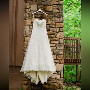 Strapless Lace Wedding Gown in Cream